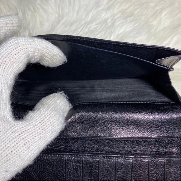 Yves Saint Laurent Midnight Blue Leather Accessory - Picture 9 of 13